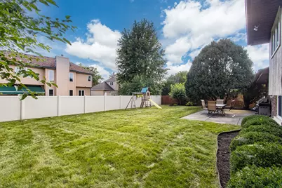 16W751 90th Street, Willowbrook, IL 60527 - Photo 24