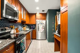 2100 N Lincoln Park W, Chicago, IL 60614 - Photo 8