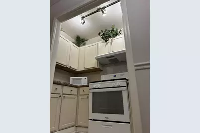 5143 S Kenwood Avenue #105, Chicago, IL 60615 - Photo 6