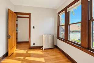 5535 W Pensacola Ave, Chicago, IL 60641 - Photo 24