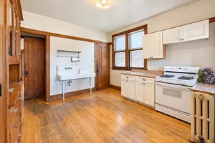 5535 W Pensacola Ave, Chicago, IL 60641 - Photo 16