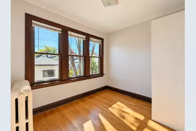 5535 W Pensacola Avenue, Chicago, IL 60641 - Photo 26