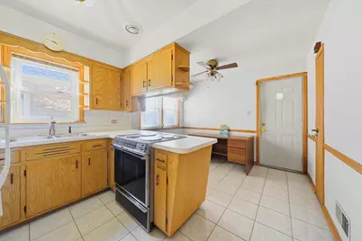 5434 S Neenah Avenue, Chicago, IL 60638 - Photo 12