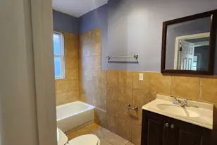 836 N Kedvale Ave, Chicago, IL 60651 - Photo 16