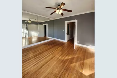 836 N Kedvale Avenue #2, Chicago, IL 60651 - Photo 6