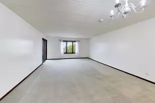 901 Center St, Des Plaines, IL 60016 - Photo 14