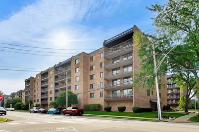 901 Center Street #403, Des Plaines, IL 60016 - Photo 2
