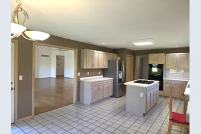5310 Regents Park Road, Rockford, IL 61107 - Photo 16