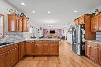 1000 Reagan Drive, Saint John, IL 61873 - Photo 16