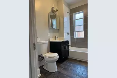 8345 S Manistee Avenue #2, Chicago, IL 60617 - Photo 12