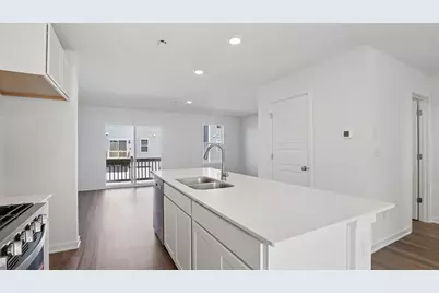 1379 Oakfield Lane, Pingree Grove, IL 60140 - Photo 6