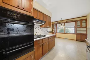 737 E 170th Pl, South Holland, IL 60473 - Photo 14