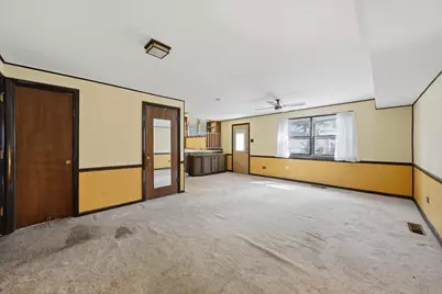 737 E 170th Place, South Holland, IL 60473 - Photo 18