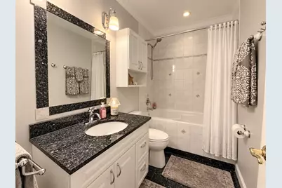 1747 W Crystal Lane #301, Mount Prospect, IL 60056 - Photo 20