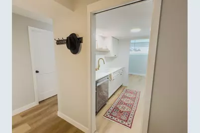 915 Graceland Avenue #1C, Des Plaines, IL 60016 - Photo 12
