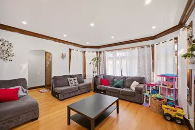 5628 S Sacramento Avenue, Chicago, IL 60629 - Photo 6