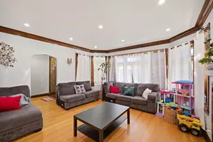 5628 S Sacramento Ave, Chicago, IL 60629 - Photo 6