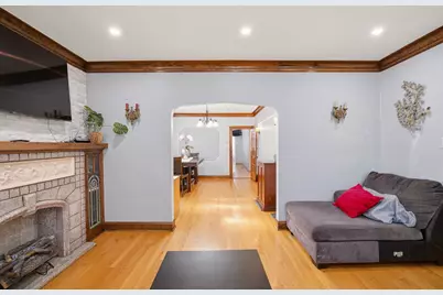 5628 S Sacramento Avenue, Chicago, IL 60629 - Photo 8