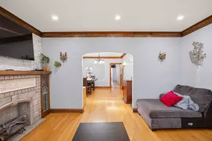 5628 S Sacramento Ave, Chicago, IL 60629 - Photo 8