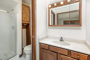 8127 Chestnut Dr, Palos Hills, IL 60465 - Photo 18