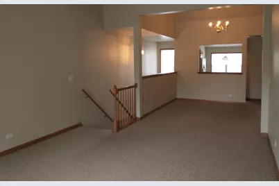 134 Allerton Drive, Schaumburg, IL 60194 - Photo 4