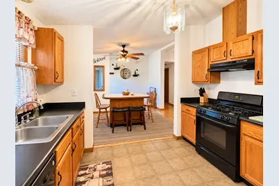 501 E Rose Lane, Godley, IL 60407 - Photo 6