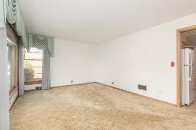 6519 N Oliphant Avenue, Chicago, IL 60631 - Photo 4