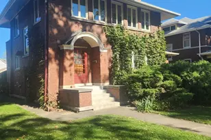 817 Buell Ave, Joliet, IL 60435 - Photo 1