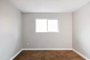 808 Mackinaw Ave, Calumet City, IL 60409 - Photo 8