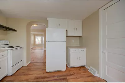 310 S Dewey Avenue, Joliet, IL 60436 - Photo 22