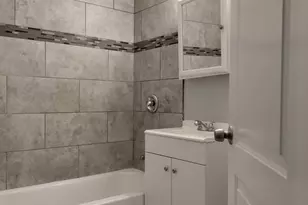 6601 S Bishop St, Chicago, IL 60636 - Photo 12