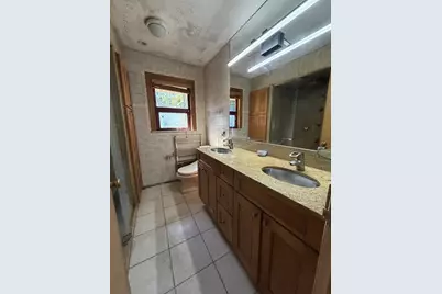 2215 Palatine Road, Inverness, IL 60067 - Photo 16