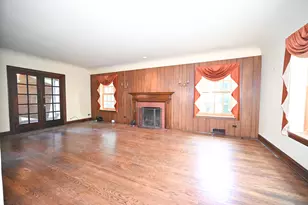 6681 N Sioux Ave, Chicago, IL 60646 - Photo 4