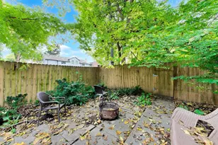 1038 Custer Ave, Evanston, IL 60202 - Photo 6