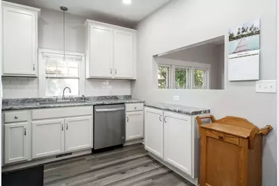 223 W Marshall Street, Belvidere, IL 61008 - Photo 24