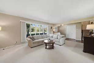 14107 S Parker Rd, Homer Glen, IL 60491 - Photo 4