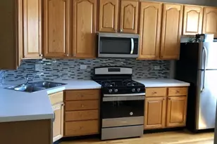 2714 N Marshfield Ave, Chicago, IL 60614 - Photo 2