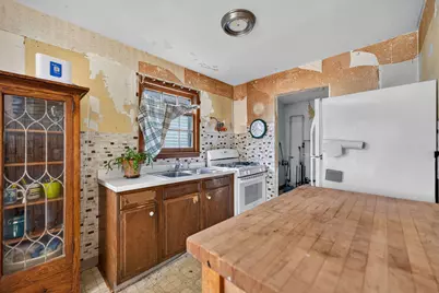 30 N Wisconsin Avenue, Villa Park, IL 60181 - Photo 14