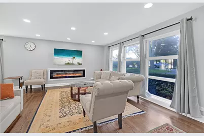 200 Sunset Drive, Wilmette, IL 60091 - Photo 4
