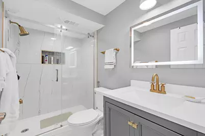200 Sunset Drive, Wilmette, IL 60091 - Photo 16