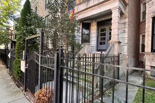 2857 W Shakespeare Ave, Chicago, IL 60647 - Photo 2