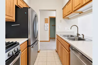 7834 Darien Lake Drive, Darien, IL 60561 - Photo 10