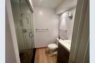 2400 N Lakeview Avenue N #1007, Chicago, IL 60614 - Photo 12