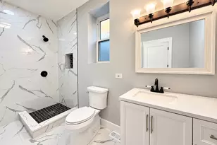 2845 W 36th St, Chicago, IL 60632 - Photo 14