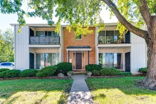 7151 177th Pl, Tinley Park, IL 60477 - Photo 1