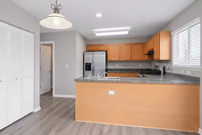 14527 Patriot Square Drive E, Plainfield, IL 60544 - Photo 8