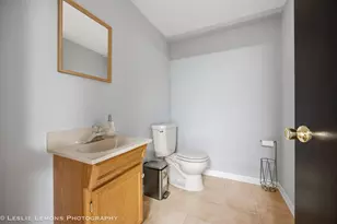 8329 Portsmouth Dr, Darien, IL 60561 - Photo 22