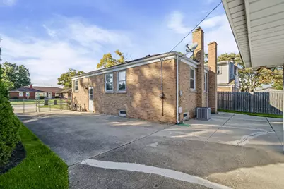 4455 Scott Street, Schiller Park, IL 60176 - Photo 24