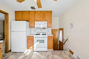4455 Scott St, Schiller Park, IL 60176 - Photo 10