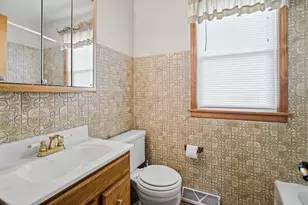 4455 Scott St, Schiller Park, IL 60176 - Photo 14